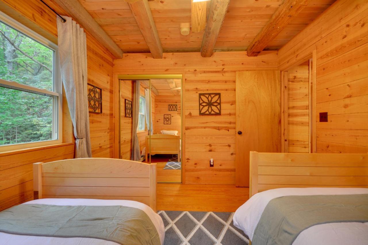 Serene Fancy Gap Cabin Retreat In Private Setting! Kültér fotó